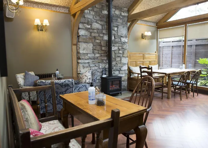 The Wheatsheaf Πανδοχείο Brigsteer