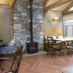 فندق The Wheatsheaf