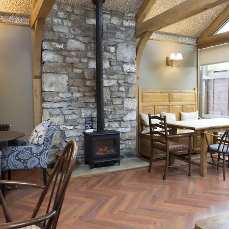 Gasthof The Wheatsheaf